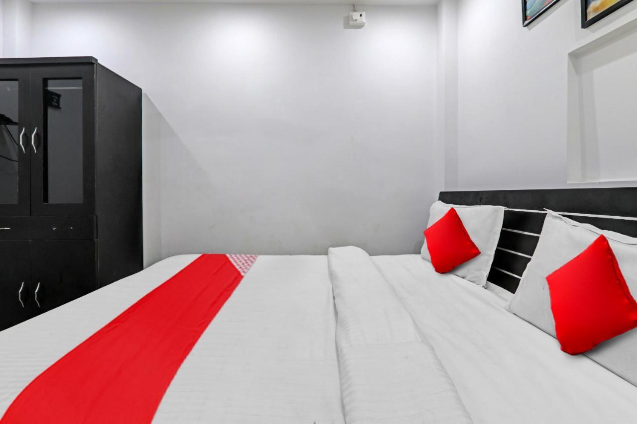 Hotel Oyo Flagship 81064 Chaudhary In Gorakhpur Exterior foto